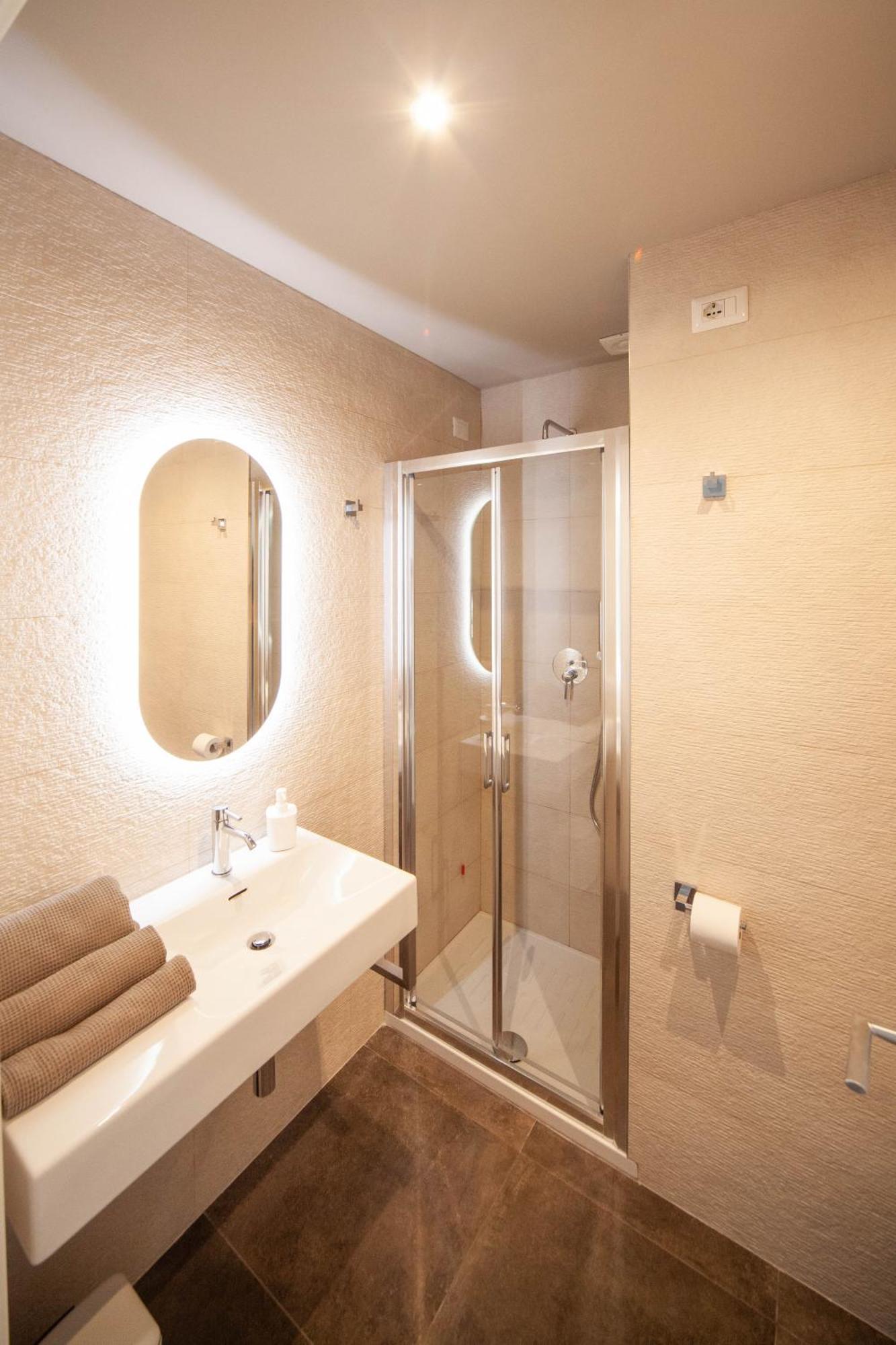 Luxury Apartment With Vatican Views ローマ エクステリア 写真